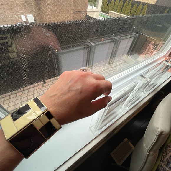 Amrita Singh bracelet cuff. Never worn with tags - Picture 3 of 6